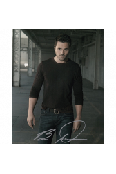 Brett Dalton Autographed 8"x10" (Agents of S.H.I.E.L.D.)