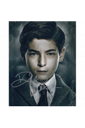 David Mazouz Autographed 8"x10" (Gotham)