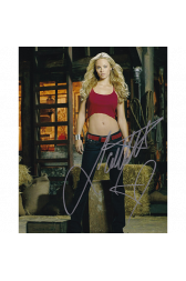 Laura Vandervoort Autographed 8"x10" (Smallville)