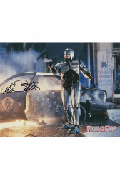 Peter Weller Autographed 8"x10" (Robocop)