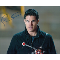 Robbie Amell Autographed 8"x10" (The Flash)
