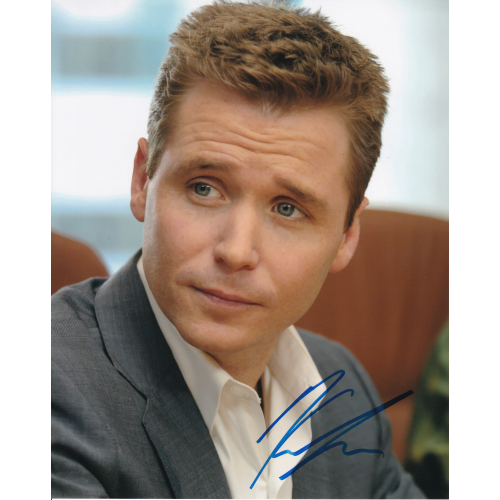 Kevin Connolly Autographed 8"x10" (Entourage)