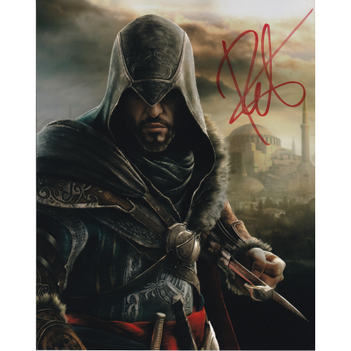 Roger Craig Smith Autographed 8"x10" (Assassin's Creed)