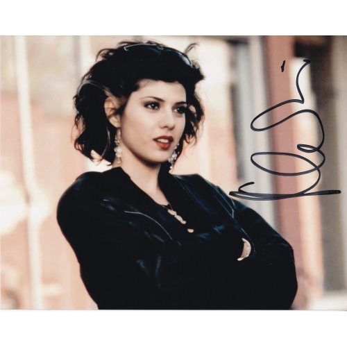Marisa Tomei Autographed 8"x10" (My Cousin Vinny)