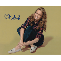 Brie Larson Autographed 8"x10" (Captain Marvel)