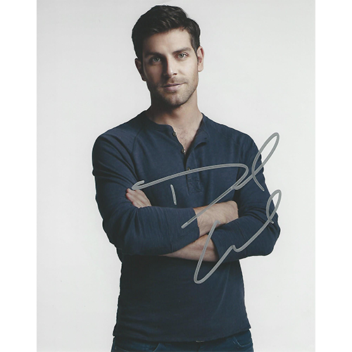 David Giuntoli Autographed 8"x10" (Grimm)