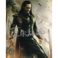 Tom Hiddleston Autographed 8"x10" (Loki)