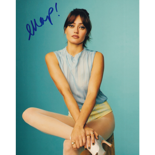 Ella Purnell Autographed 8"x10" (Fallout)