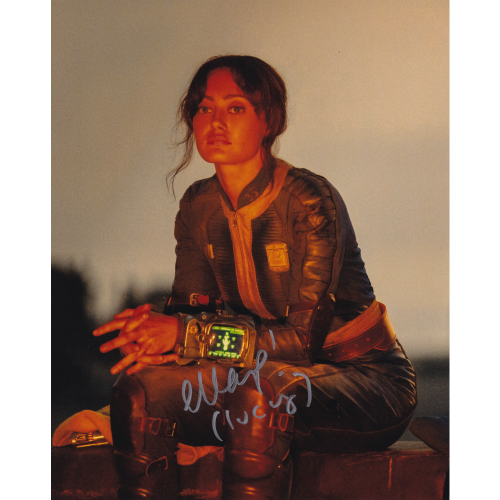 Ella Purnell Autographed 8"x10" (Fallout)
