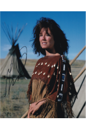 Mary McDonnell Autographed 8"x10" (Dances with Wolves)