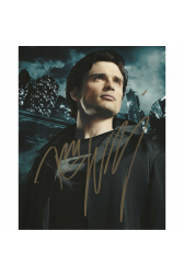 Tom Welling Autographed 8"x10" (Smallville)